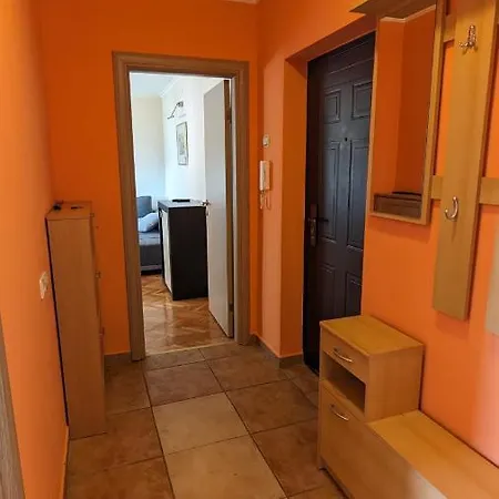 Temple Saint Sava Apartment
