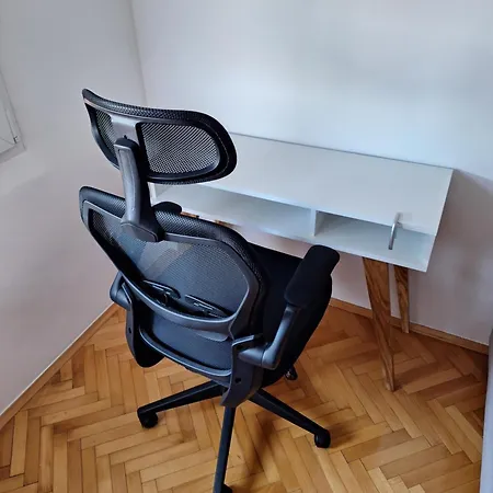 Apartament Temple Saint Sava